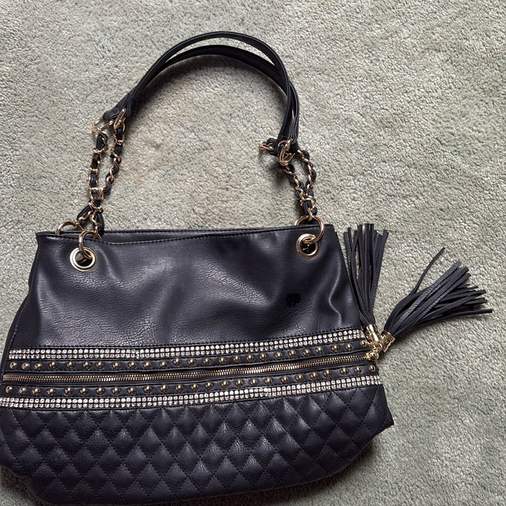 Extra large shoulder bag brand new, never used